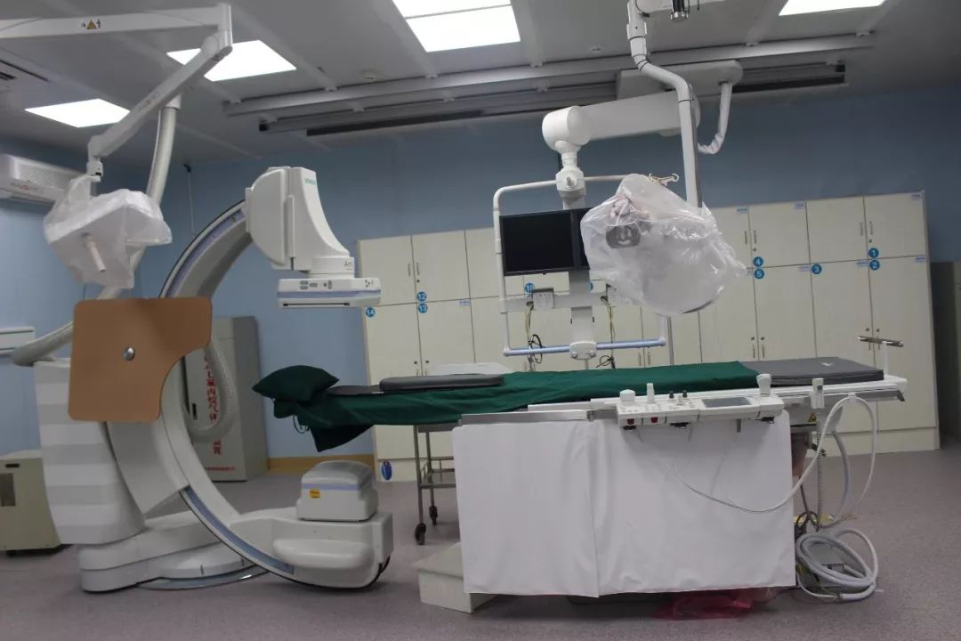 来了！这台“超强大脑”即将点亮湘潭河东介入医疗届