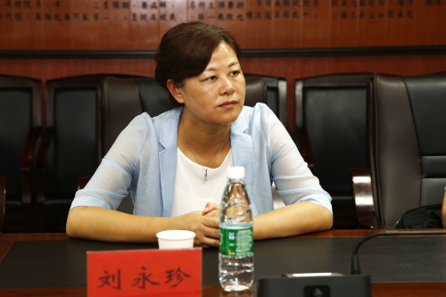 副市长刘永珍慰问产业科技领军人物谭小军