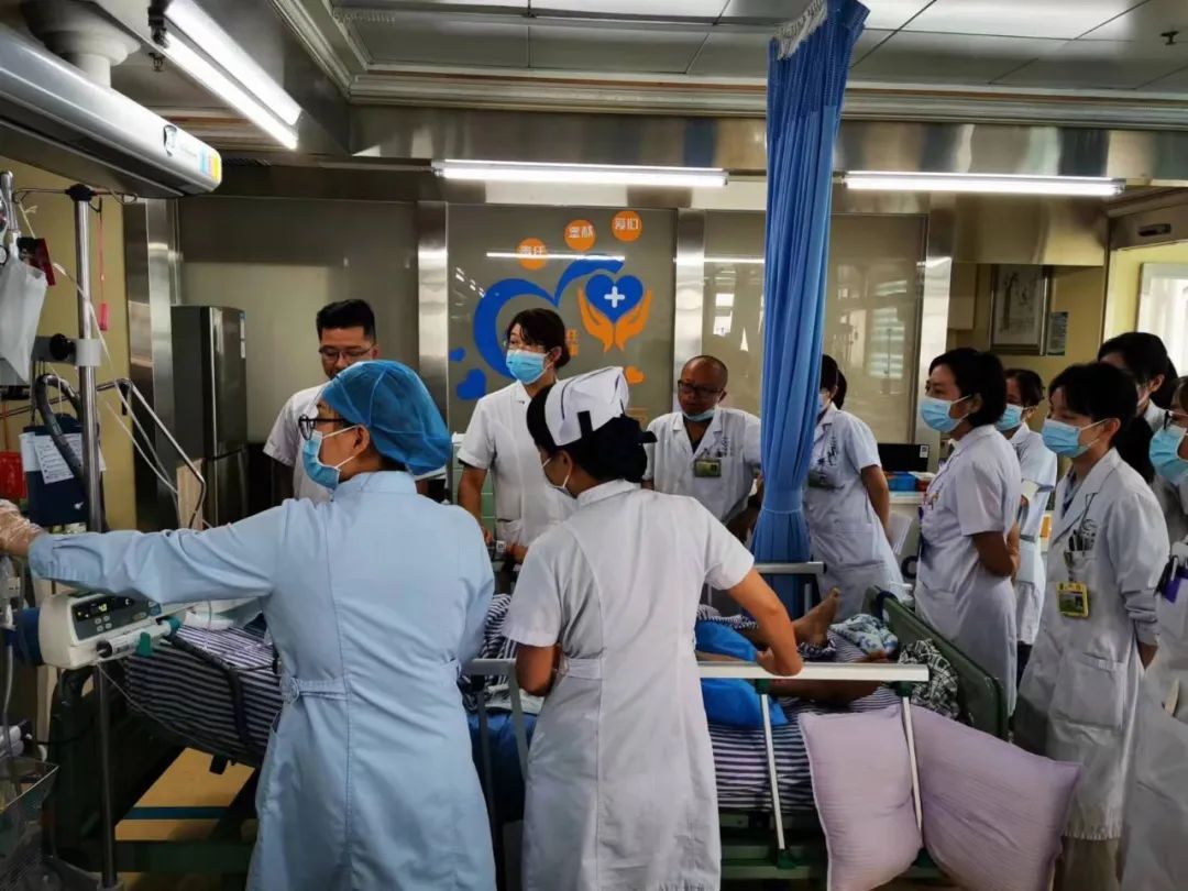 35岁男子腹痛不止，元凶竟是罕见的神经病变——吉兰-巴雷综合征