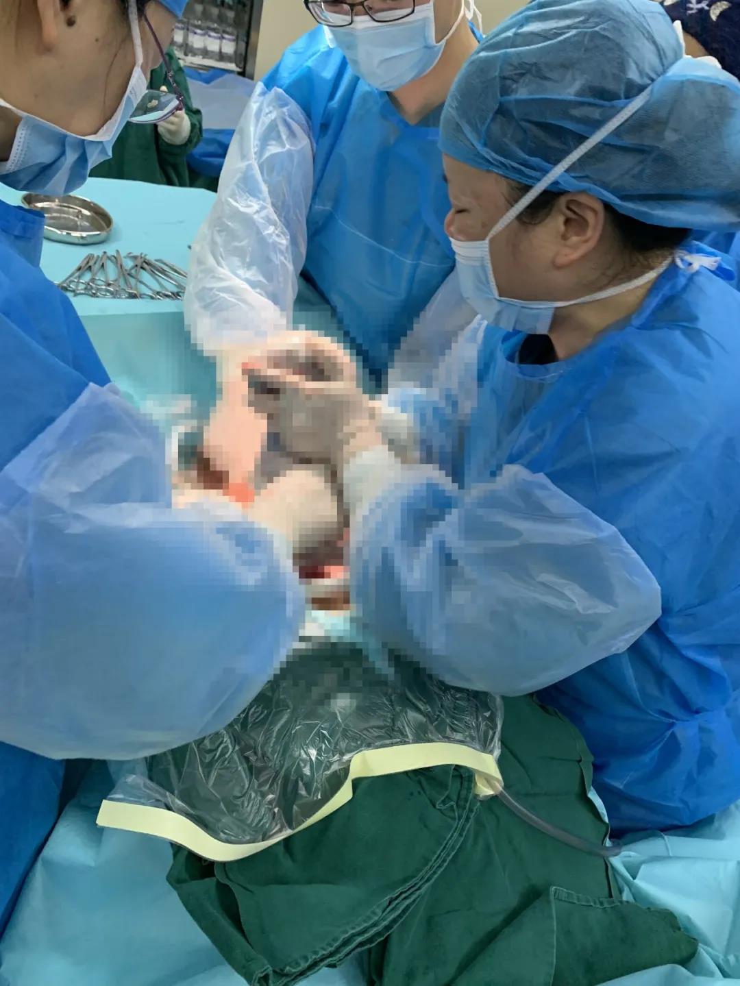 凌晨1点，孕妇子宫破裂，差点两条命没了…