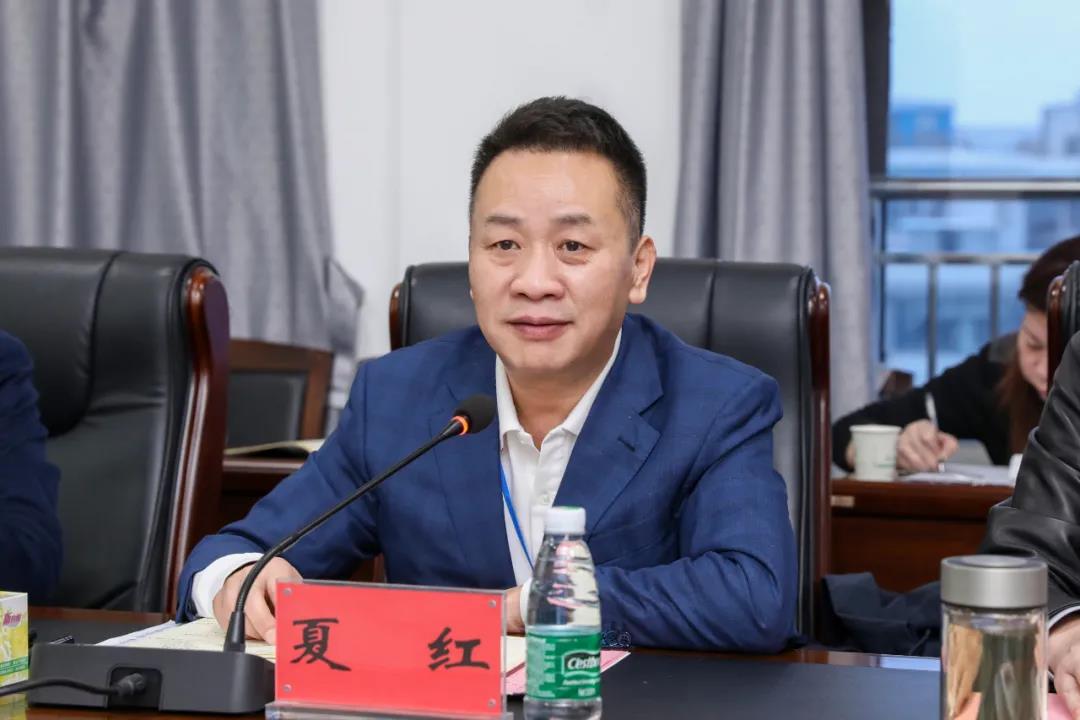 凝聚统战力量 激发青年活力