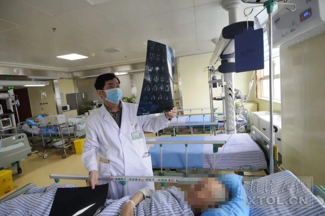 湘潭69岁杨奶奶安装了脑起搏器后……