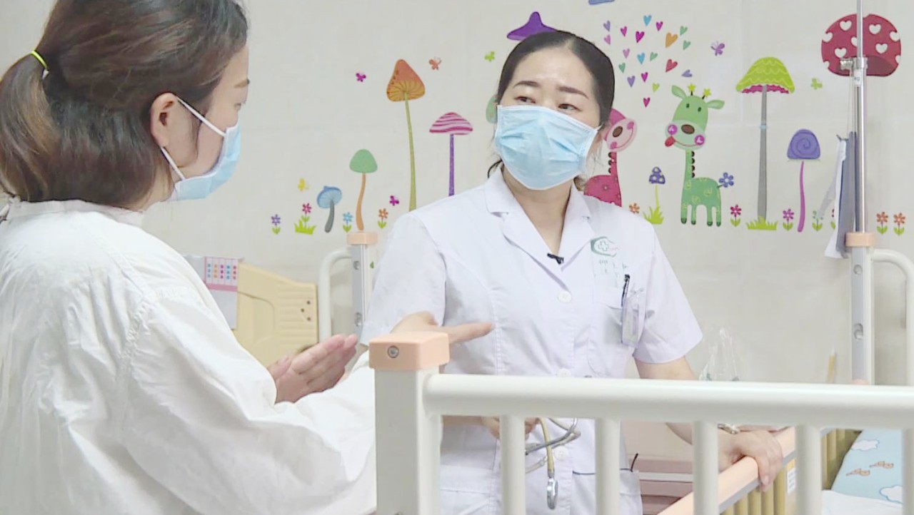 周银飞：为ICU的孩子点亮生命之光
